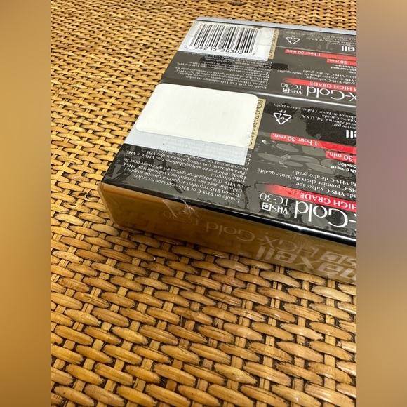 Maxell TC-30 VHS-C Premium High Grade HGX-Gold Camcorder Tapes FACTORY SEALED - Picture 7 of 7